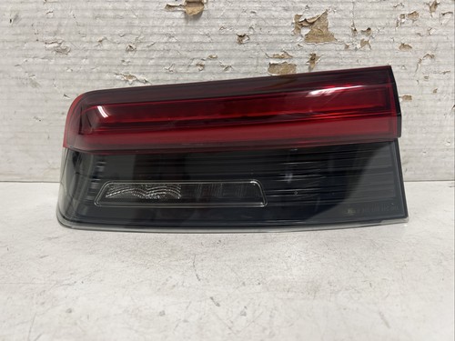 OEM 2019 2020 2021 2022 BMW 3-SERIES G20 RIGHT RH INNER LED TAIL LIGHT - Picture 1 of 7