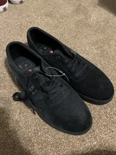 DC Super Suede Skate Shoes Men, Size 11, Black