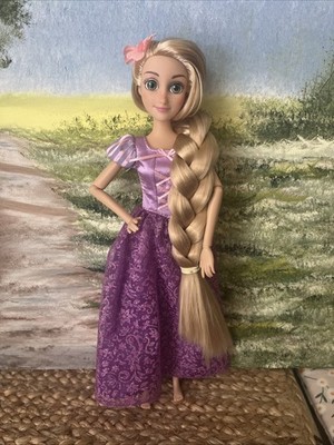 Disney Store PRINCESS RAPUNZEL 12'' Classic Tangled Doll Articulated Arms w Dress