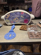 Easy Bake Oven With Silicone Pans