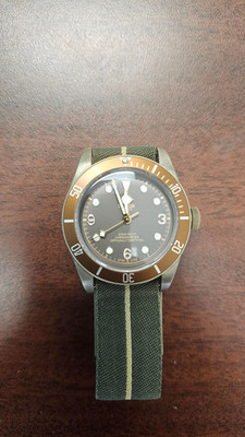 Tudor Black Bay Bronze 43mm 79250BM   Original Fabric Strap + 2 Rubber Straps