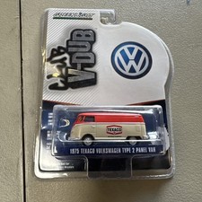 N48 GREENLIGHT 1975 Volkswagen Type 2 Panel Van Texaco 1/64  29870