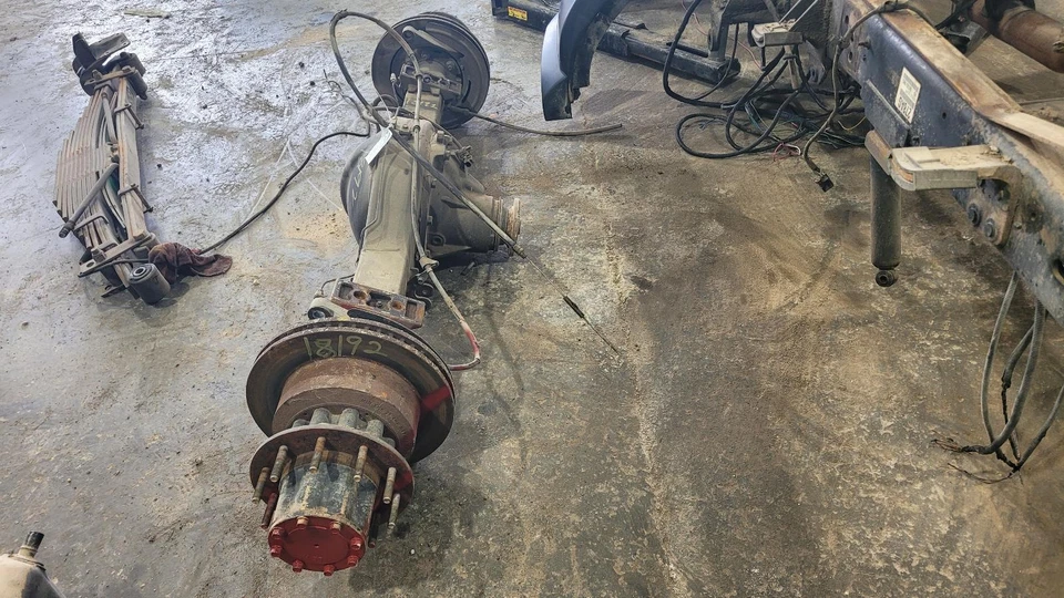 2012 Dodge Ram 4500-5500 6.7L Diesel Rear Axle Assembly 4.88 Gear, 4.10 Ratio - Изображение 4 из 4