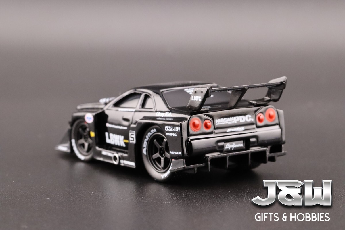 希少　MUSCLE MACHINES　R34 SKYLINE GTR　JDM Muscle Machines 1:64 LBWK Nissan GT-R R34 Super Silhouette Skyline