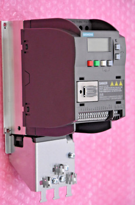 Siemens SINAMICS V20 Typ 6SL3210-5BE21-5UV0 Frequenzumrichter für Motor 1,5 kW