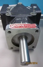 NEW CROWN ZERO-MAX 1:1 BEVEL GEAR REDUCER 1 Inch