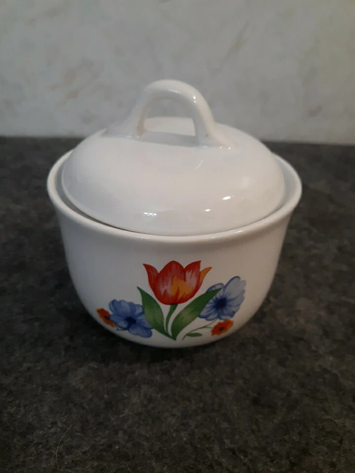 Corelle Coordinates Fresh Cut Tulips Sugar Bowl With Lid Stoneware - Image 2 of 4