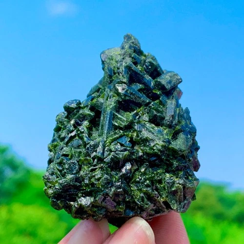 85G Rare!!!Natural Epidote Crystals Cluster Bunched From Baluchistan Pakistan