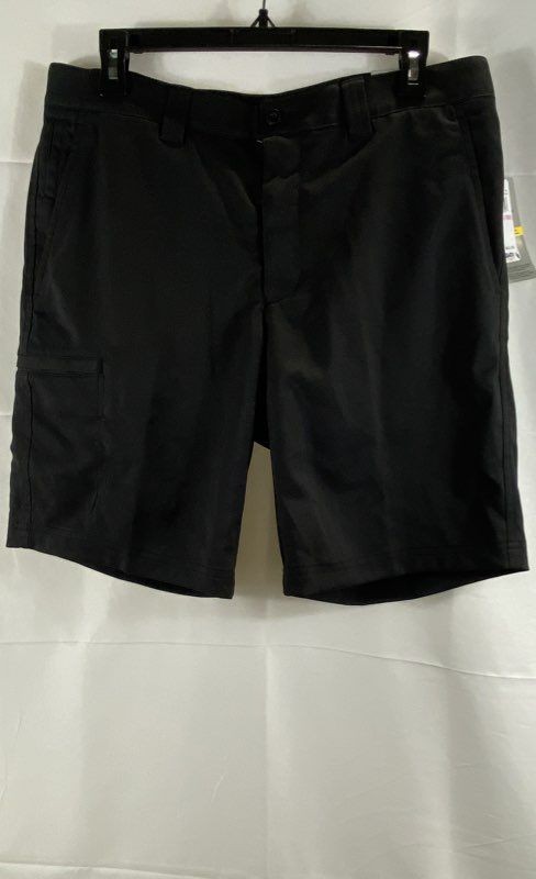 PGA TOUR Men's Caviar Black Active Performance Golf Shorts Sz 32 NWT
