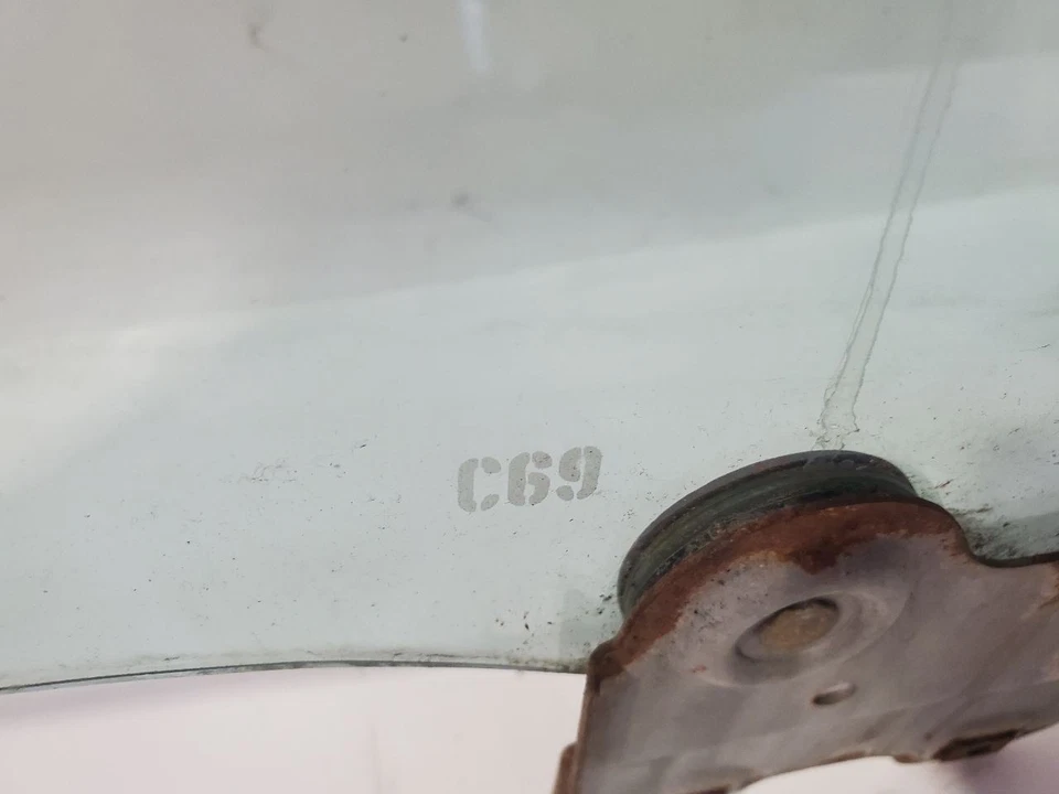 86 87 88 89 90 91 1992 Cadillac Fleetwood 1985 OEM puerta trasera derecha vidrio Foto 4 de 4