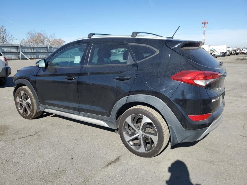 Bote de carbón de vapor de combustible 31420D3500 2017 Hyundai Tucson Foto 2 de 4