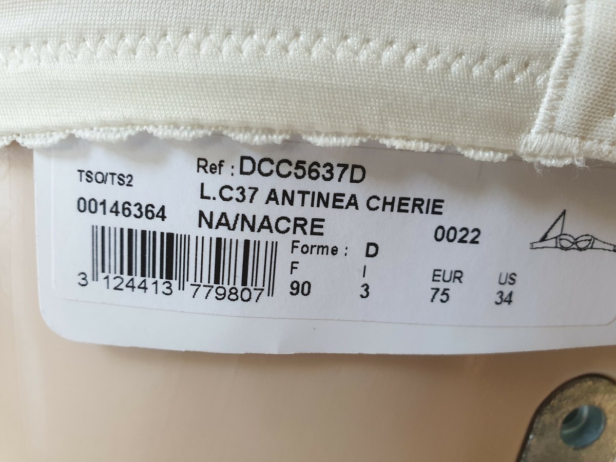 Soutien-gorge Lise Charmel - Modèle Antinea Cherie - Taille 95F - Couleur Grenat - Neuf Sans étiquettes