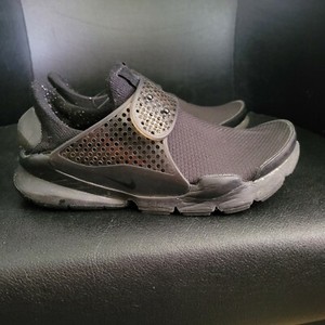 black nike sock dart womens