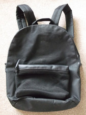 Czarny wodoodporny plecak Duży plecak Outdoor Podróż Torba szkolna zapinana na zamek