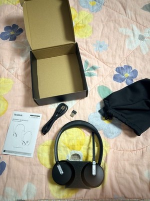 Yealink BH70 UC Wireless USB-A  Headset with Microphone and charger