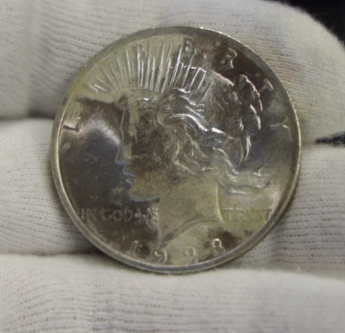 1923 US Peace Silver Dollar $1 Unc (Toned).