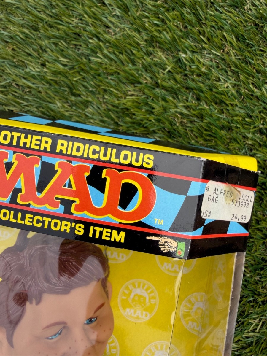 Vintage 1998 Mad Magazine Alfred E. Neuman Action Figure Toy Doll