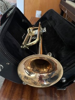 YAMAHA YTR 634 Trumpet w/case several mouthpieces (3) & Harman mute. I had a .