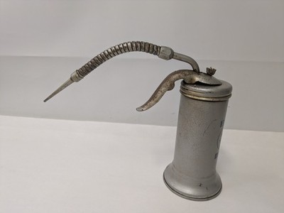 Eagle pump oiler can No. 33F 6oz vintage antique flex spout oil collectable good