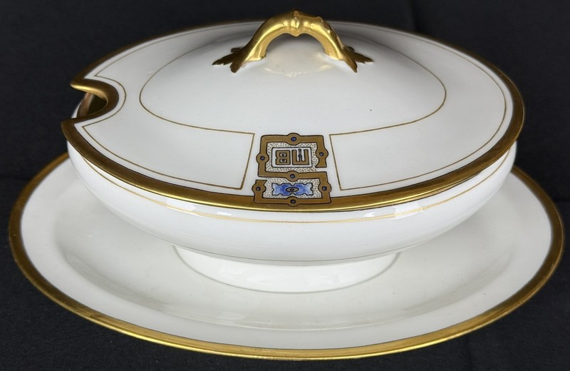 1900 Antique Haviland Porcelain Sauce Server Fast Stand & Cover Oriental Design