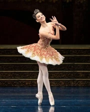 BEAUTIFUL BALLERINA 8X10 Photo