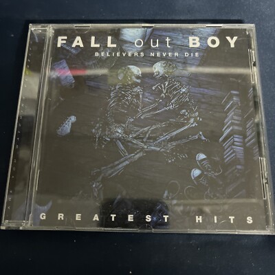 Believers Never die - T he Greatest Hits - Fall Out Boy - CD Album Sehr Gut @208