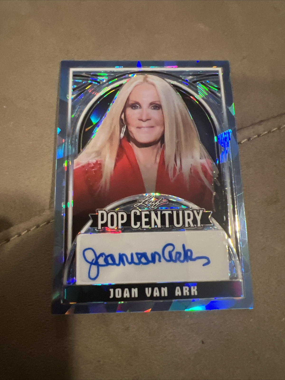 2024 LEAF POP CENTURY JOAN VAN ARK /10 BLUE Crystal AUTO AUTOGRAPH #BA-JA2