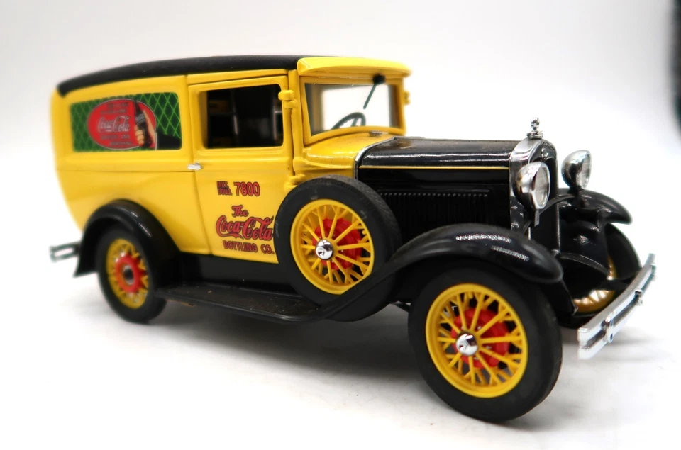 Danbury Mint 1/24 Scale Diecast 127-03 - 1931 Ford Coca Cola Delivery Truck - Image 4 of 4