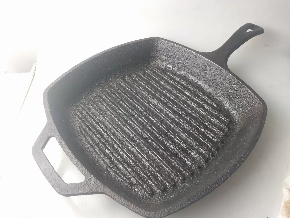 Lodge Seasoned Square Cast Iron Grill 10.5, L8SGP3