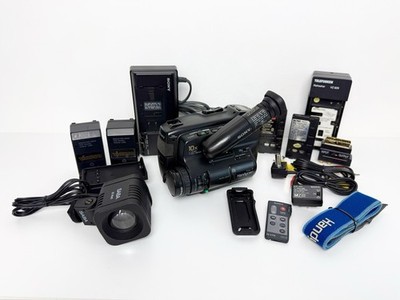 Sony Handycam CCD-TR60E VideoKamera CamCorder + Zubehörpaket | Teildefekt TOP  