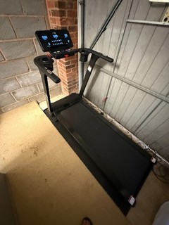Treadmill JTX Runrise XL Lightly used 20kph max speed and 10% incline