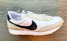 Nike Daybreak Womens Size 8 Rattan Brown Fashion Sneakers Walking Gym Shoe