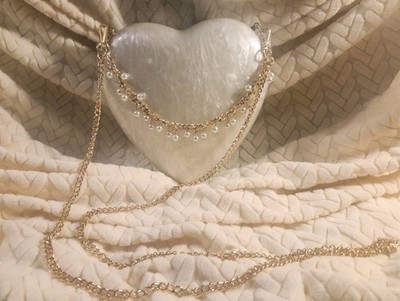 Heart Clutch Pearlescent White Pearl Accents Gold Chain Strap