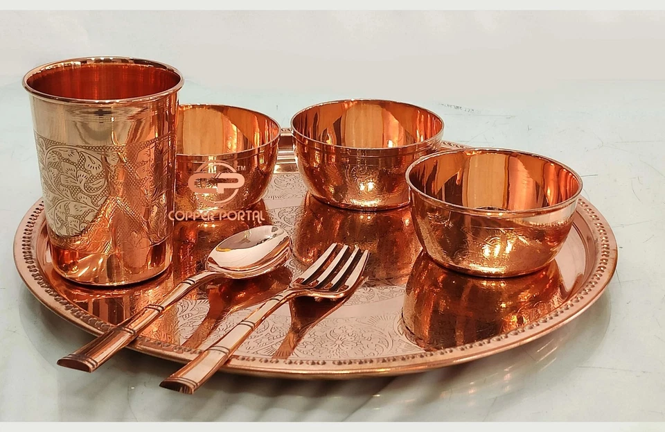 Juego de cena de cobre puro, vajilla artesanal en relieve para entretener la Navidad Foto 3 de 4