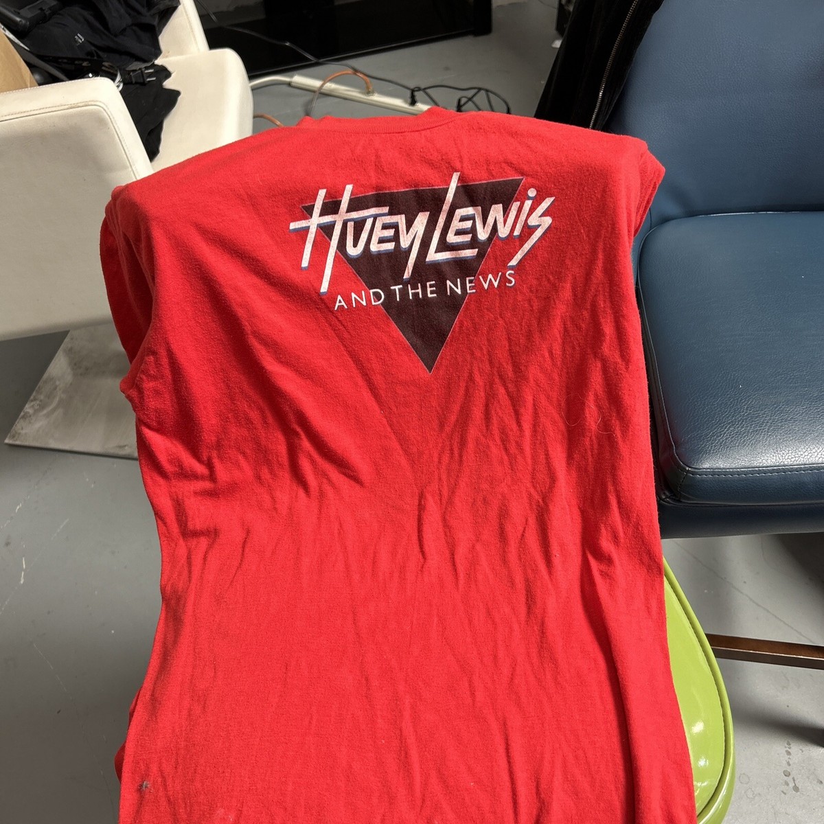 Ultra Rare 1984 Vintage Huey Lewis The News T-Shirt RED ! Long 