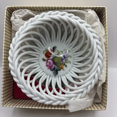 Vintage Herend Hand Painted Woven Basket/ Trinket Jewelry Small Dish Hungary