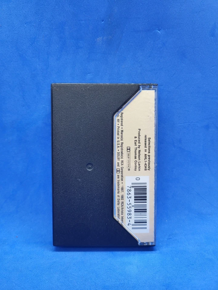 Earl Thomas Conley - Somewhere Between Right & Wrong (1982, RCA) Cassette Foto 2 de 4