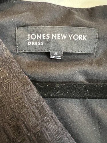Jones New York NWT Black Surplice V-Neck Cap Sleeve Knee Length Dress Size 8 - Picture 3 of 10