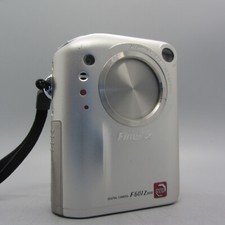 Fujifilm Digital Camera FinePix F601 Zoom Porsche Design 3.1MP Silver Tested