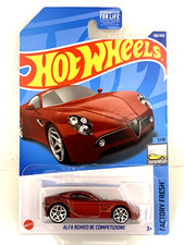 Hot Wheels 156/250 Alfa Romeo 8C Competizione 2022 7/10 caja nueva de fábrica envío