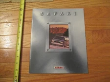 GMC Safari 1999 Car auto Dealer showroom Sales Brochure