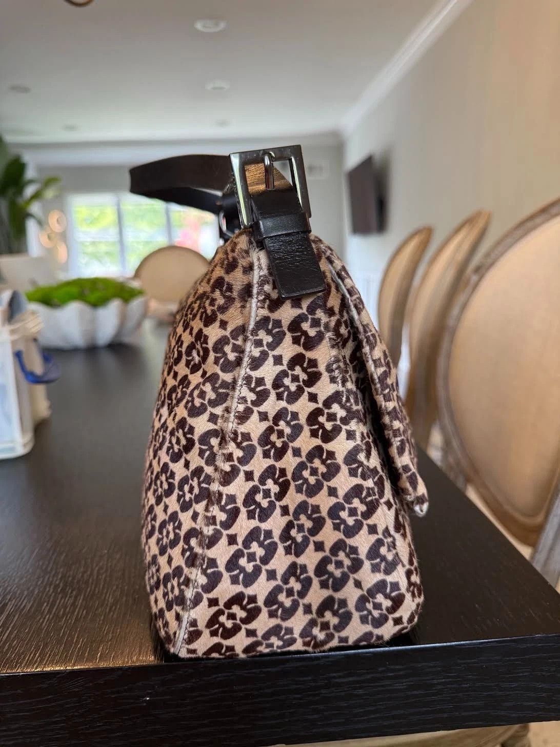 100% AUTHENTIC FENDI BAGUETTE PONYHAIR GEOMETRIC BLACK TAN RARE MAMMA — image 12