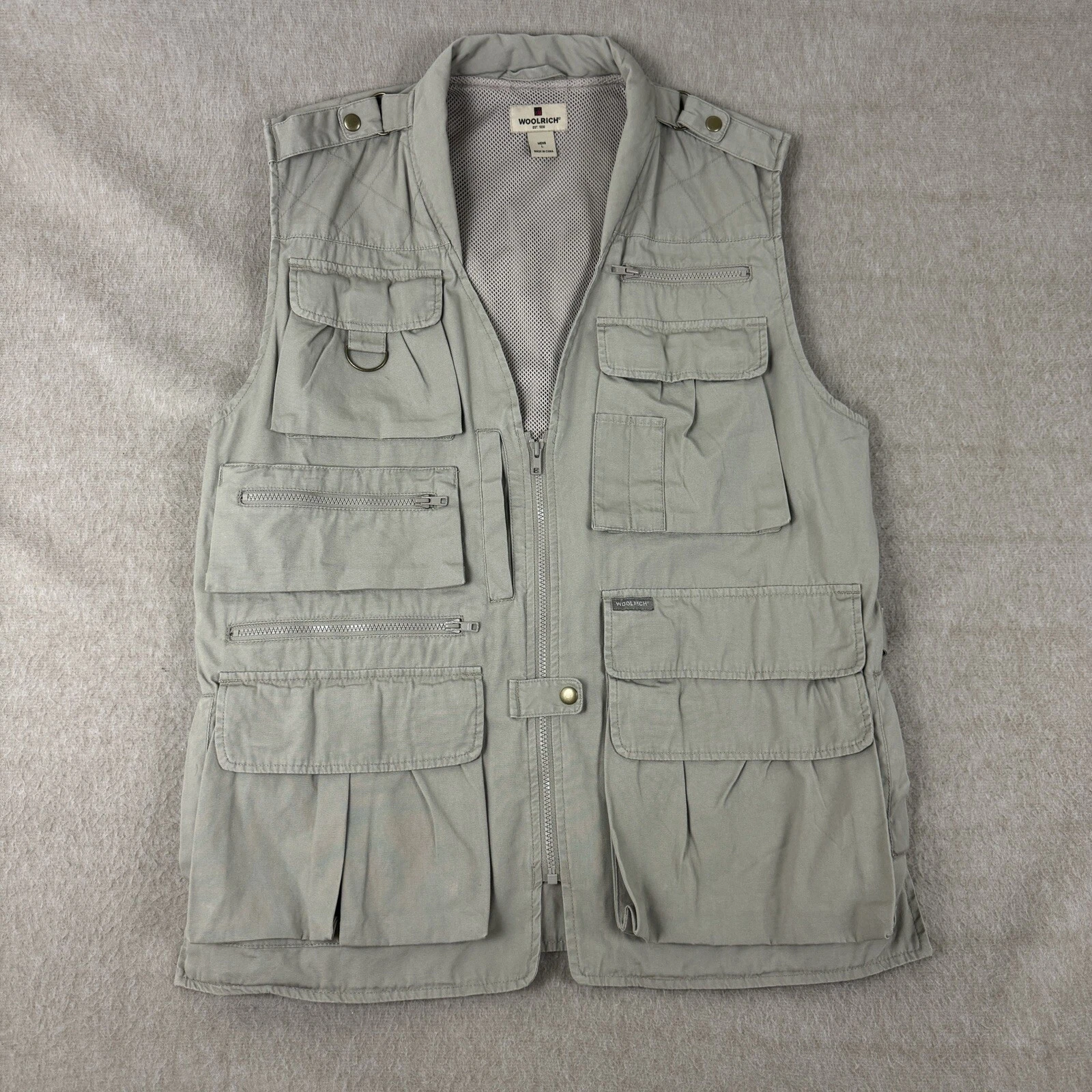 Woolrich Mens Fly Fishing Hunting Safari Cargo Outdoor Khaki Vest Gorpcore Large