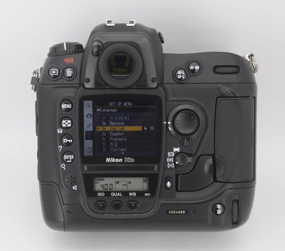 Nikon D D2Xs 12.4MP Digital SLR Camera - Shutter Count:9836-Black (Body Only) - Image 3 of 4