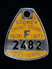 Sydney Cricket Ground SCG Club Member badge 1976 100 Years Centenary