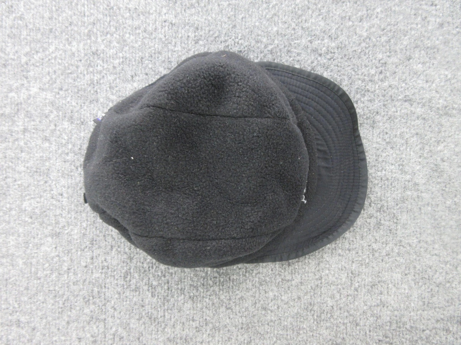 Patagonia Hat Trapper Fitted Mens Large Black Fleece Ear Flap Ski Duck Synchilla
Opens in a new wind
