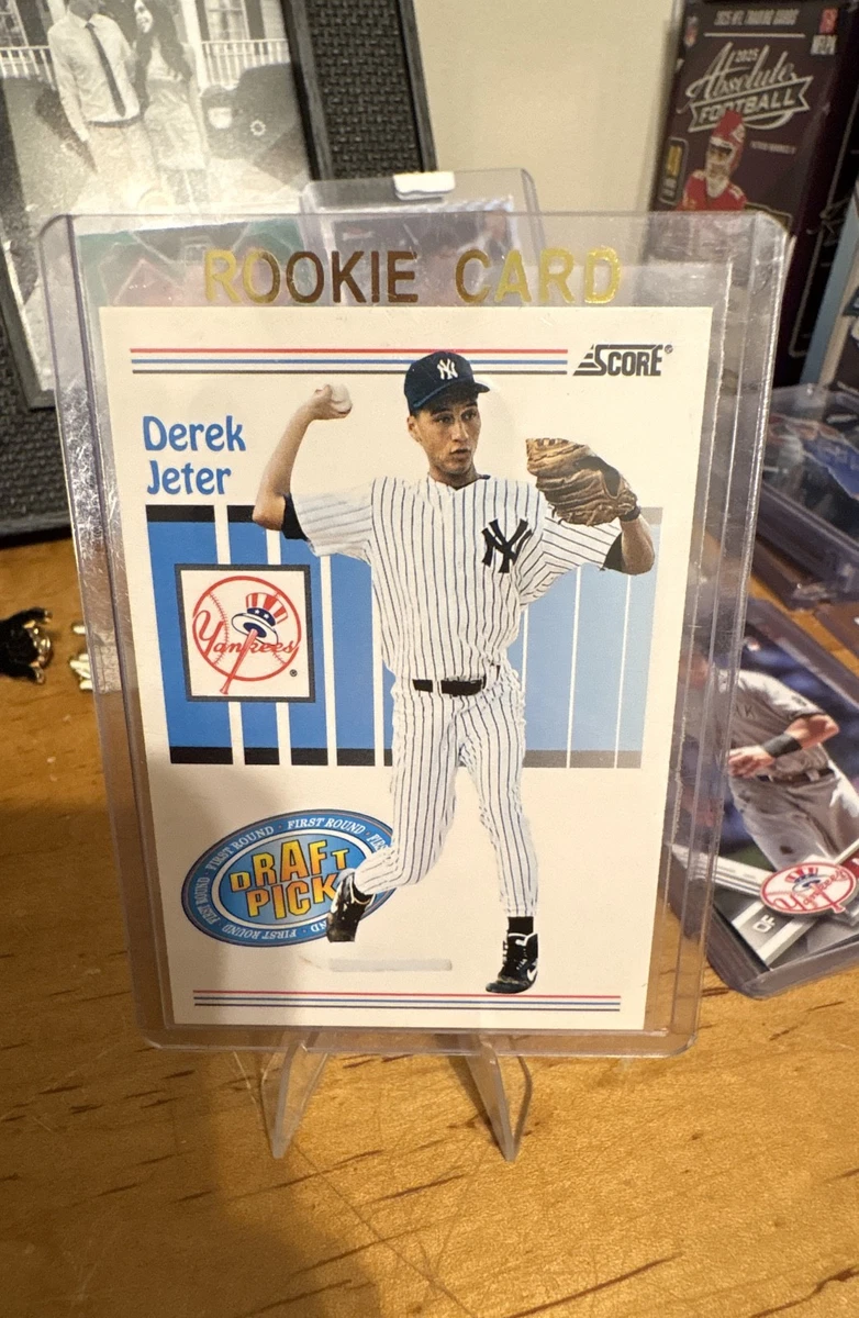 Derek Jeter Baseball SCORE Rookie Sports Trading Card Singles for