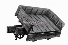 pu3236 - Wagon - Wooden Side Tipping Wagon - print 6x4