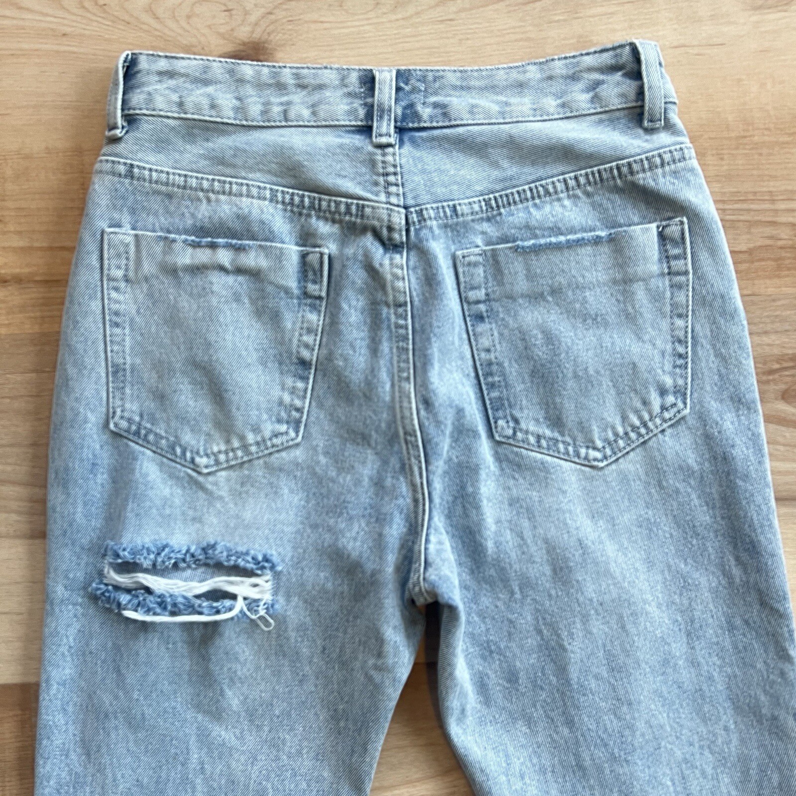 REVOLVE Superdown Bailee Butt Split Jean Light Wa… - image 3