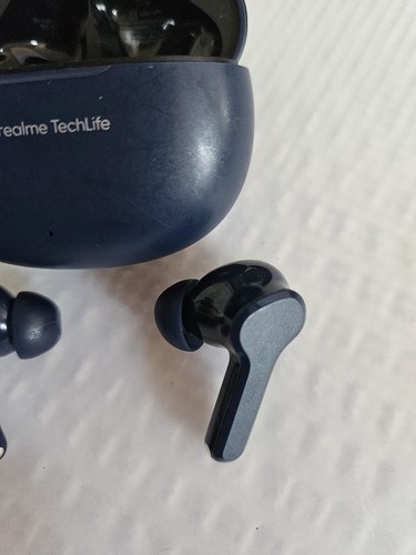 realme TechLife Buds T100 Bezprzewodowe słuchawki douszne z Ai Enc do połączeń 38H Czas odtwarzania - Zdjęcie 6 z 9